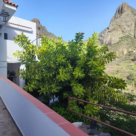 House From 1900 Carefully Restored *